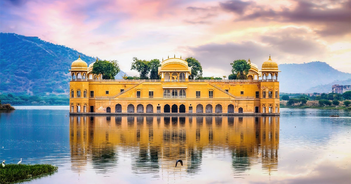 Jal Mahal is a palace located in the middle of the Man Sagar Lake in Jaipur