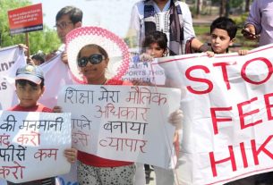 Parents protest against fee hike by private schools in Jaipur