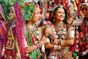 Traditional Rajasthani dresses for men and women