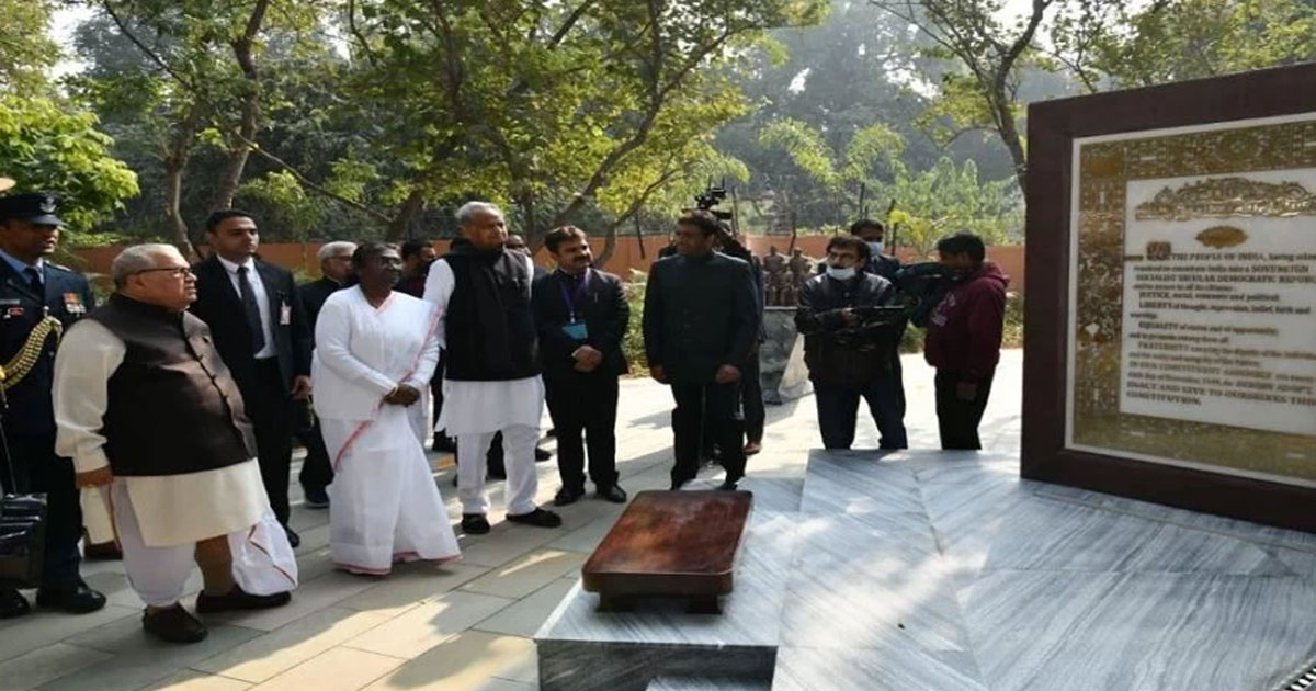 President Draupadi Murmu inaugurates Constitution Park built at Raj Bhavan