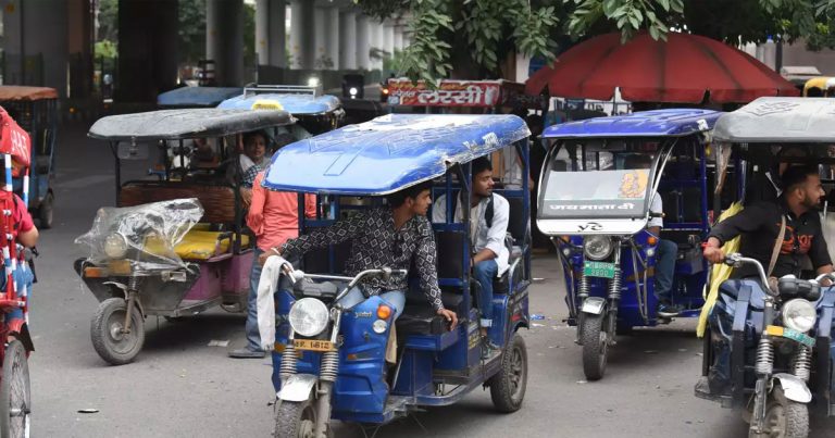 Qr Code On Rickshaw Jaipur Introduces QR Code-Based E-rickshaw Zoning to Streamline Traffic ...